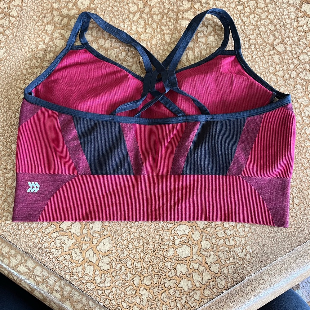 All In Motion Activewear Top - Picture 5 of 6